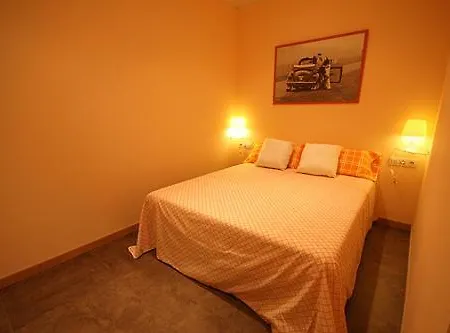 Gaudi Pol Apartment Barcelona